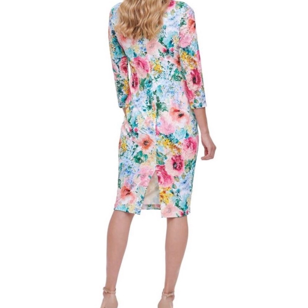 Kensie Eyelet Watercolor Floral 3/4 Sleeve Shift Dress - 8 - Picture 2 of 9
